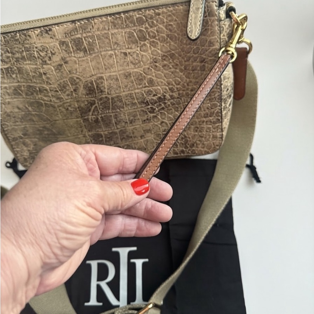 Lauren Ralph Lauren Medium Noa Croc-Embossed Leather Crossbody with Dust Bag - Picture 4 of 11